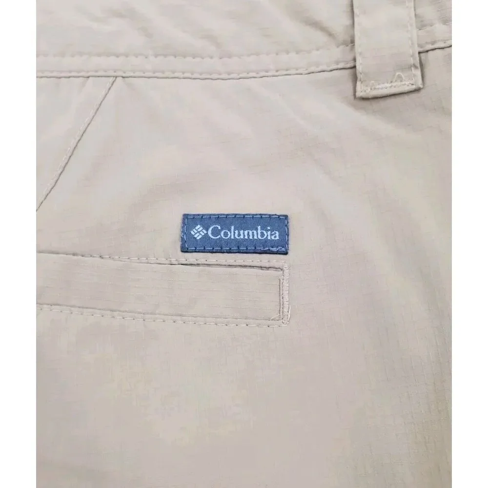 Columbia Tan Hiking Shorts Men's Size 52 Inseam 8 Inches Pockets Lightweight